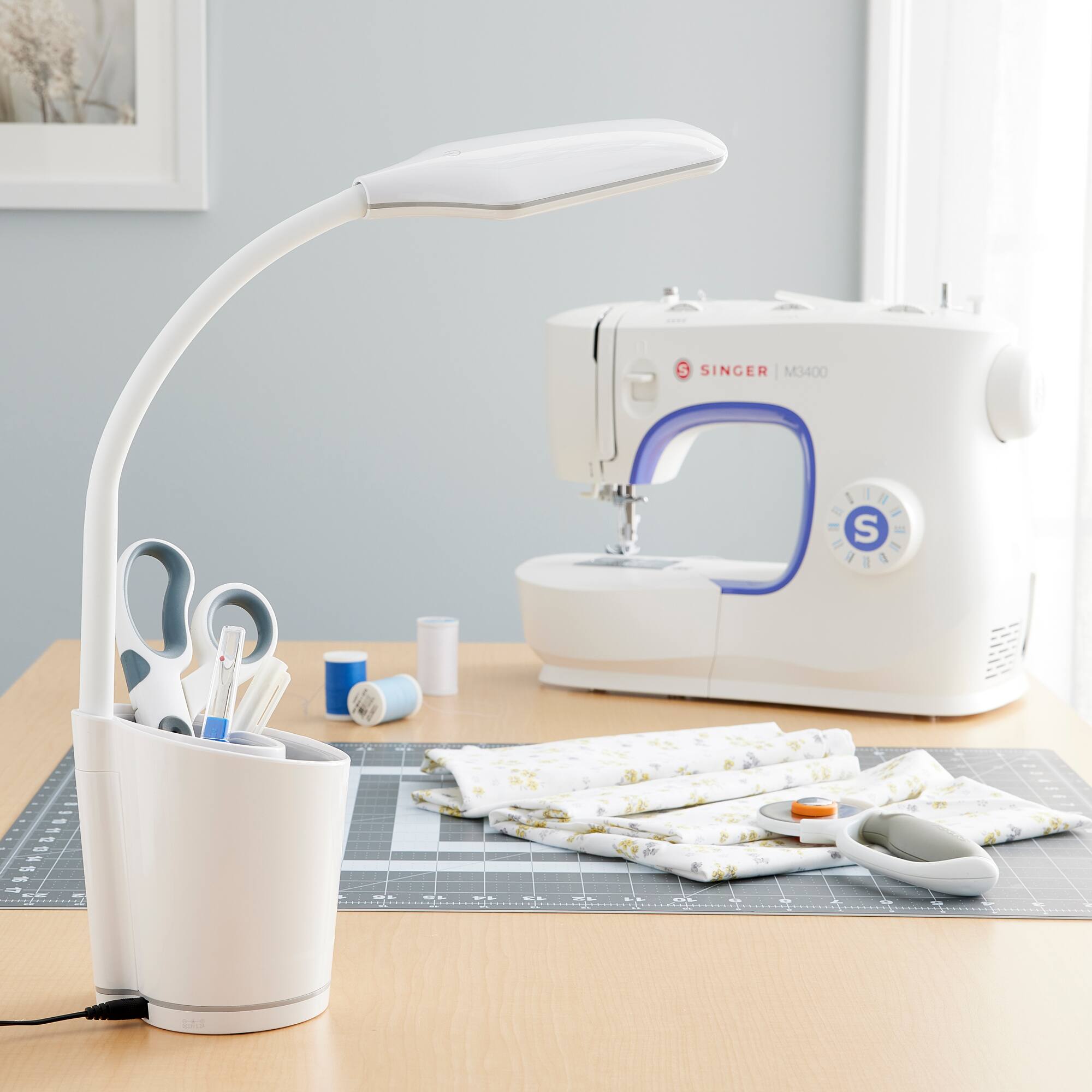 Ottlite LED Lamp Swirl Organizer